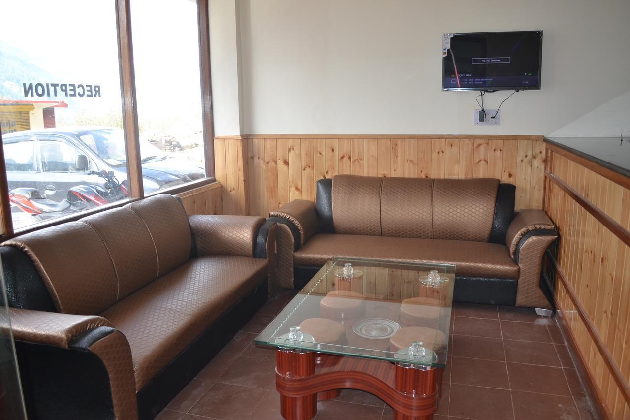 Rewat Residency Manali Hotel Exterior photo