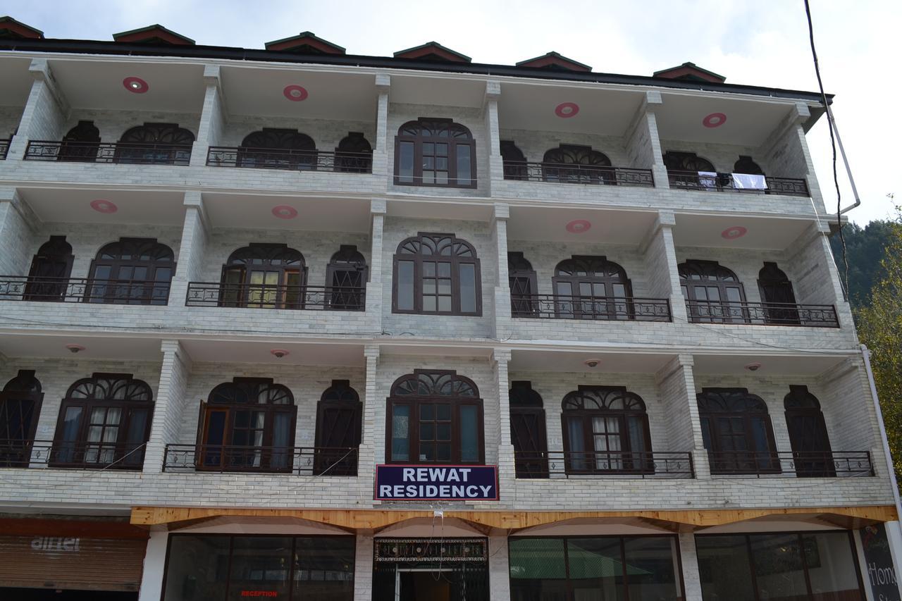 Rewat Residency Manali Hotel Exterior photo