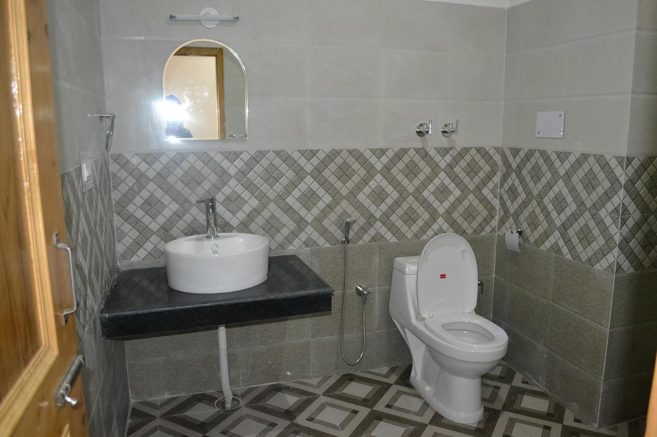 Rewat Residency Manali Hotel Exterior photo